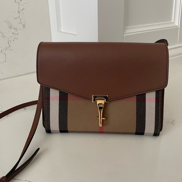 BURBERRY Leather and House Check Canvas Macken Crossbody Bag - Picture 2 of 7